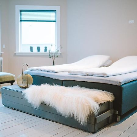 Brekkustova - Modern, Cosy And Spacious Apartment Klaksvik Ngoại thất bức ảnh
